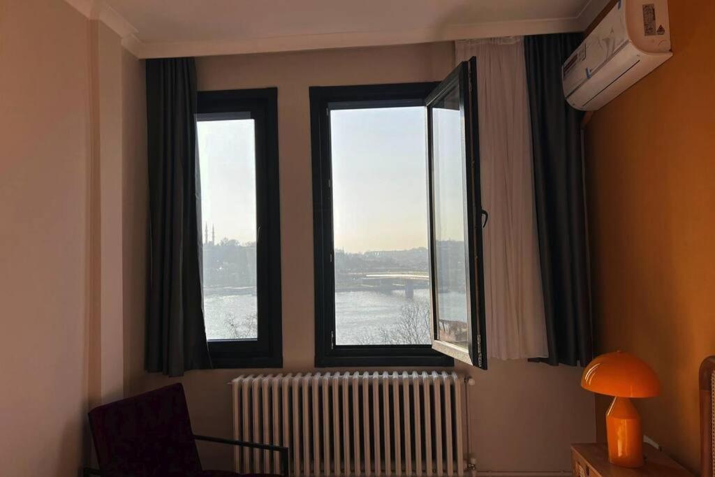 Wonder Karakoy Goldenhorn 8- Ultra Luxury , 4br, Sea View Daire İstanbul