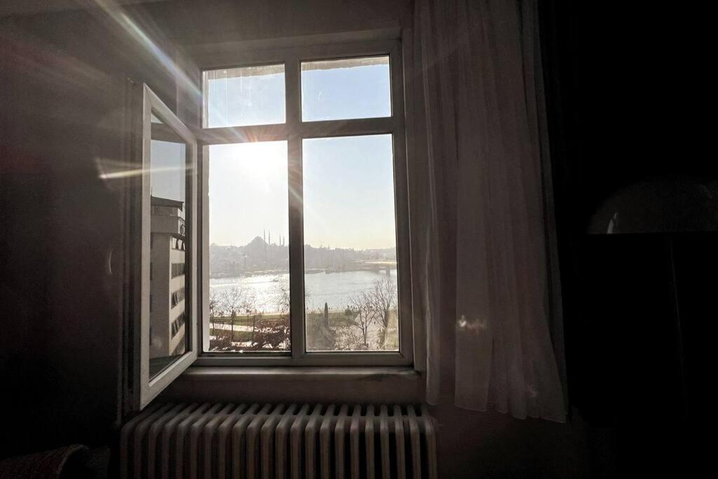 Wonder Karakoy Goldenhorn 8- Ultra Luxury , 4br, Sea View Daire *