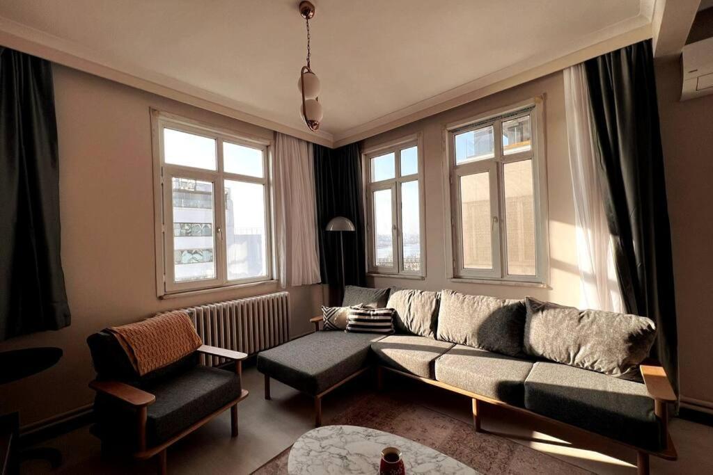 Wonder Karakoy Goldenhorn 8- Ultra Luxury , 4br, Sea View *